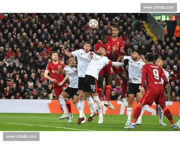 欧冠四强决战揭晓强队争锋新冠军即将诞生 欧冠四强决战揭晓强队争锋新冠军即将诞生