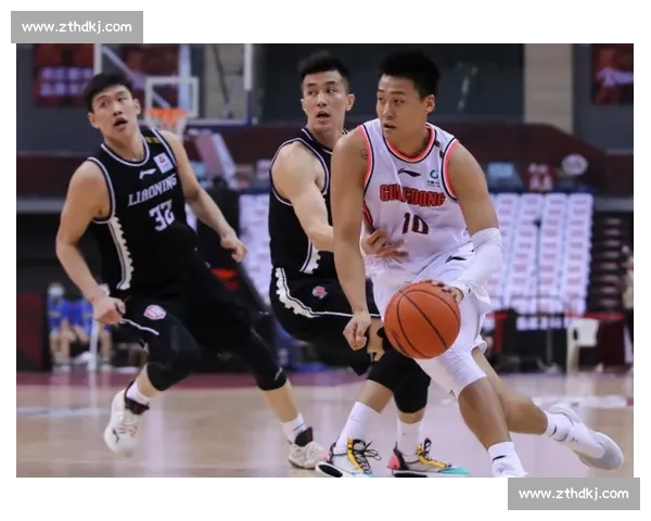 足球比赛时间安排全解析：从比赛开始到终场的每个关键时刻 - 副本